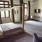 Romantik Schloss 4* Reichenow