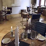 Romantik Schloss Hotel 4*