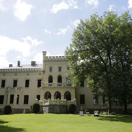 فندق Romantik Schloss رايشنوف