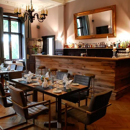 Romantik Schloss 4*