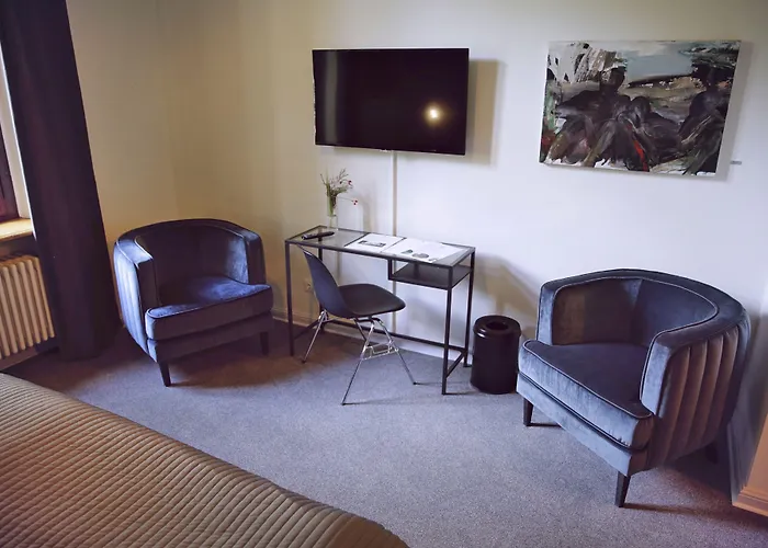 מלון Romantik Schloss 4*