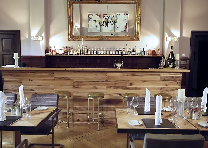 Romantik Schloss מלון 4*