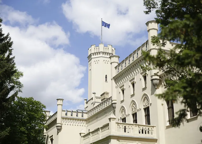 Romantik Schloss מלון 4*