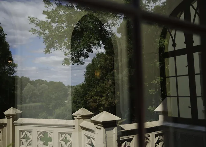 מלון Romantik Schloss Reichenow